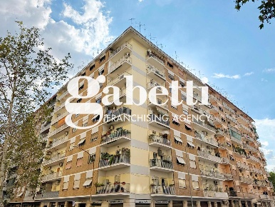 Foto Appartamento in Via OLEVANO ROMANO 224, Roma Tor de' Schiavi di 107 m²