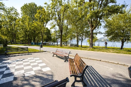 Foto Appartamento a Arona Centro di 120 m² con 4 locali in affitto