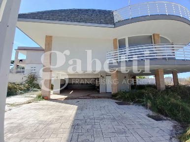 Foto Villa singola in Via Lago Patria 247, Giugliano in Campania di 230 m²