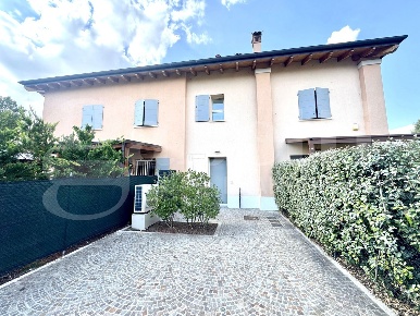 Foto Attico in Via Tassoni 1, Bologna Aeroporto di 125 m² con 5 locali