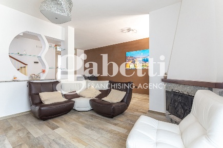 Foto Villa a schiera in del Mare, Marano di Napoli Centro di 160 m²