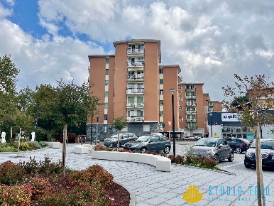 Foto Appartamento a Cossato Centro di 90 m² con 4 locali in affitto