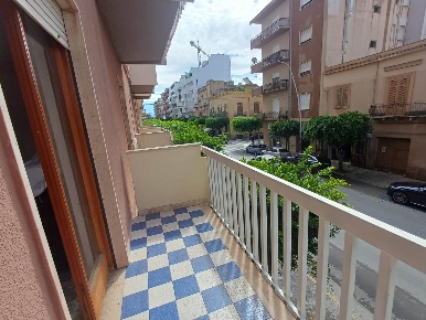 Foto Appartamento in Via Giuseppe Mazzini, Marsala Centro Urbano di 165 m²