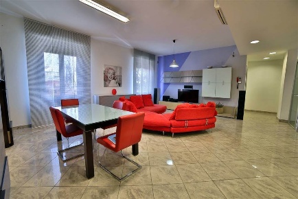 Foto Appartamento a La Spezia Maggiolina di 115 m² con 4 locali in affitto