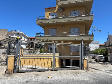 Foto Magazzino a Palermo Villagrazia di 426 m² con 1 locali in affitto