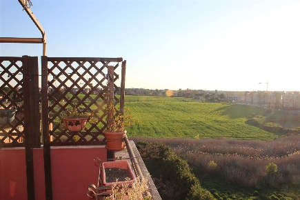 Foto Appartamento in VIA RAFFAELLO MORGHEN 18, Roma Tor Vergata di 60 m²