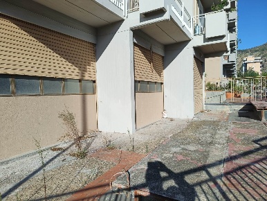 Foto Magazzino a Palermo Acquasanta di 400 m² in affitto