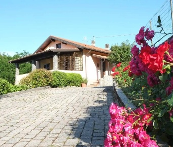 Foto Case semi ndipendenti a Riccò del Golfo di Spezia di 160 m² in affitto