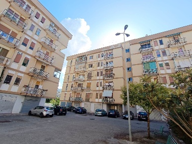 Foto Appartamento a Salerno Mercatello - Mariconda di 84 m² con 3 locali