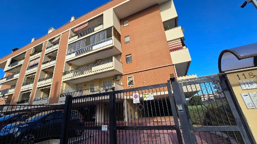 Foto Appartamento in Via Luigi Gastinelli 118, Roma Ponte di Nona di 48 m²