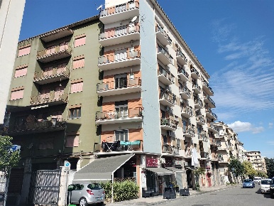 Foto Appartamento in Viale della Repubblica 373, Cosenza di 92 m²
