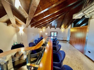 Foto Ufficio in via Elettricità, Venezia Marghera - Catene di 520 m²