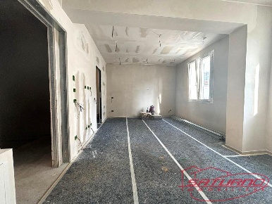 Foto Appartamento a Lucca Ponte a Moriano di 80 m² con 4 locali in vendita