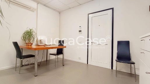 Foto Ufficio a Capannori Centro di 95 m² con 4 locali in vendita