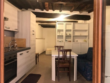 Foto Appartamento a Carrara Centro di 38 m² con 1 locali in vendita