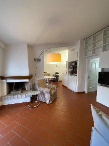 Foto Appartamento a Carmignano Comeana di 75 m² con 4 locali in affitto