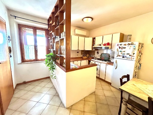 appartamento in vendita a Casciana Terme Lari in zona Perignano