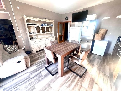 Foto Appartamento a Ponsacco Centro di 140 m² con 5 locali in vendita