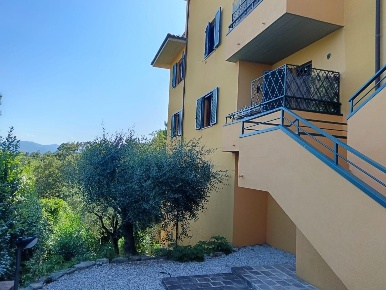 Foto Appartamento a Montecarlo di 87 m² con 4 locali in vendita