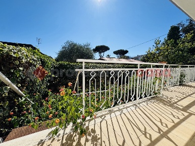 Foto Villa unifamiliare in Via RESIDENCE LE SIRENUSE 50, Terracina