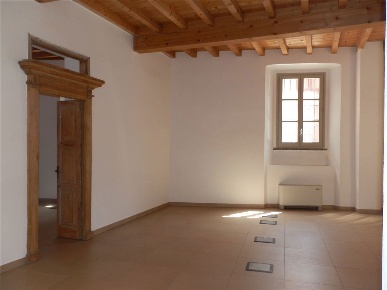 Foto Ufficio in Via Paolo Gorini 37, Lodi Centro Storico di 75 m²