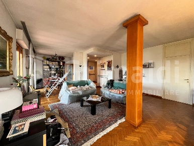 Foto Attico in lenin, Corciano Chiugiana La Commenda di 224 m² con 7 locali