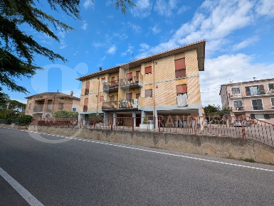 Foto Appartamento in Via DEL COLLE 24, Torgiano Brufa di 90 m² con 3 locali