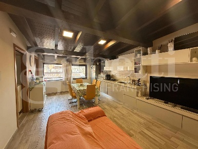 Foto Casa indipendente in Bianchi, Catania Palestro di 55 m² con 2 locali