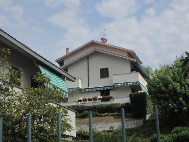 Foto Appartamento in Viale Domenico Vitali 36, Bellagio Centro di 40 m²