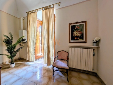 Foto Appartamento in VIA NICOLA DE ROGGIERO, Trani di 98 m² con 2 locali