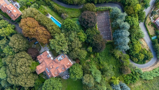 Foto Appartamento in via Lunga, San Mauro Torinese Centro di 414 m²