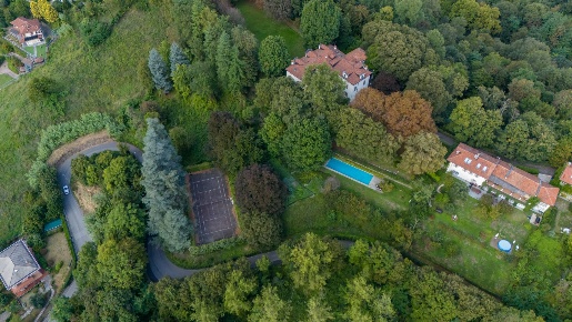 Foto Appartamento in via Lunga, San Mauro Torinese Centro di 314 m²