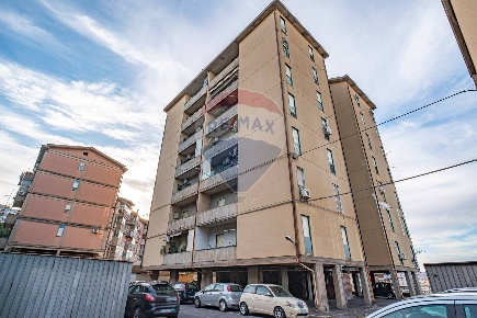 Foto Appartamento a Catania Monte Po di 106 m² con 4 locali in vendita