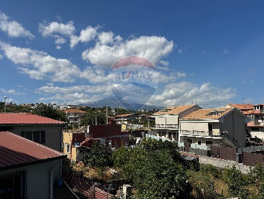 Foto Appartamento in Via valle allegra, Gravina di Catania Centro di 85 m²