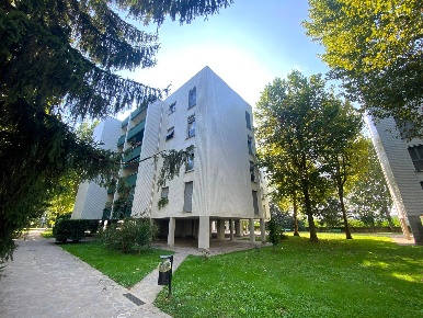 Foto Appartamento in Via Bice Cremagnani, Vimercate Semicentro di 95 m²