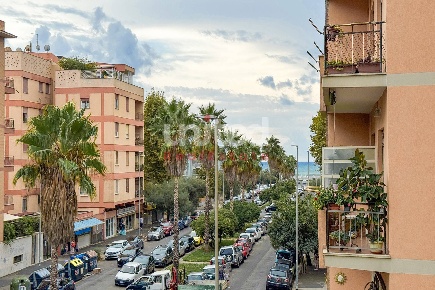 Foto Appartamento in via desiderato pietri, Roma Ostia Levante di 52 m²