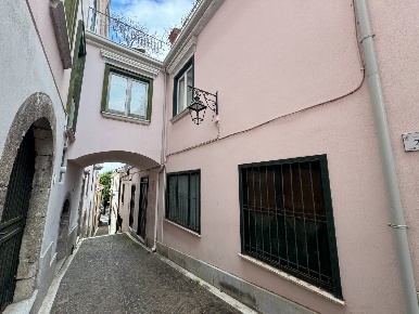 Foto Case semi ndipendenti in vico 1 de bellis, Mirabella Eclano Centro