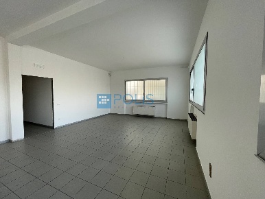 Foto Laboratorio in Zona Fiera, Padova Stanga - Pio X di 238 m² in affitto