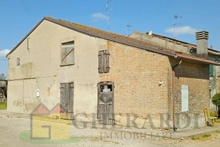 Foto Rustico a Masi Torello Borgo Sant'Anna di 100 m² con 6 locali
