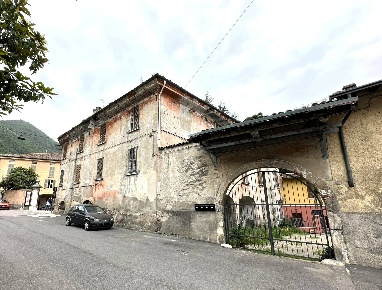 Foto Rustico in via XX Settembre, Gardone Val Trompia Centro di 700 m²