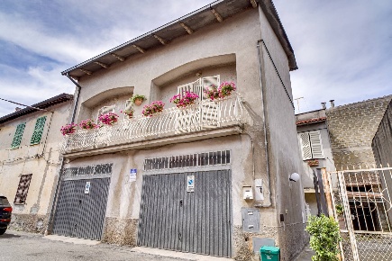 Foto Casa indipendente in Via Guido Caratelli, Canino Centro di 123 m²