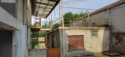 Foto Appartamento in Dossi, Cornate d'Adda Centro di 145 m² con 8 locali