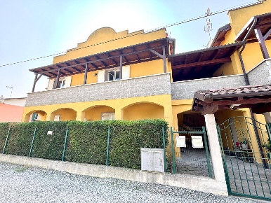 Foto Appartamento a Alessandria Casalbagliano di 100 m² con 4 locali
