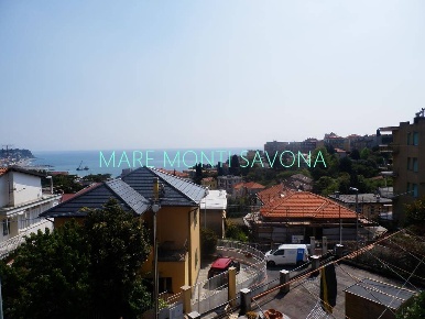 Foto Appartamento in via gentile, Albissola Marina di 76 m² con 3 locali