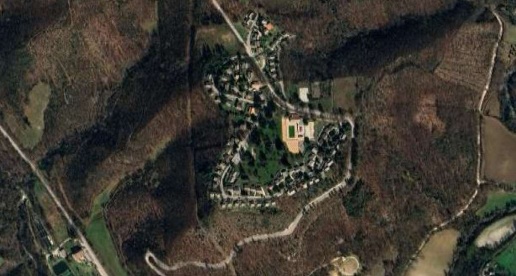 Foto Appartamento in Localita' Rovitolo, Montefortino Colmartese di 121 m²