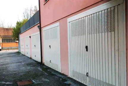 Foto Box in Via Valle, Petriano Gallo di 13 m² con 1 locali in vendita