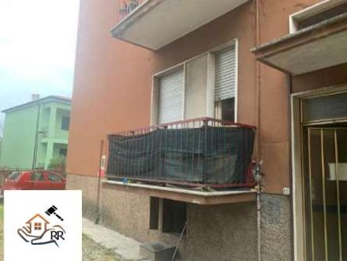 Foto Appartamento in Via Adria  2, Verona Borgo Roma di 72 m² con 4 locali