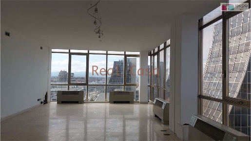 Foto Ufficio in Via Cagliostro, Modena San Faustino di 160 m² con 4 locali