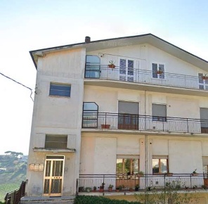 Foto Appartamento in Contrada Santa Petronilla, Fermo di 129 m² in vendita