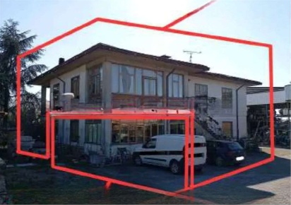 Foto Appartamento in Via S. Rocco, Fiesse Centro di 247 m² con 10 locali